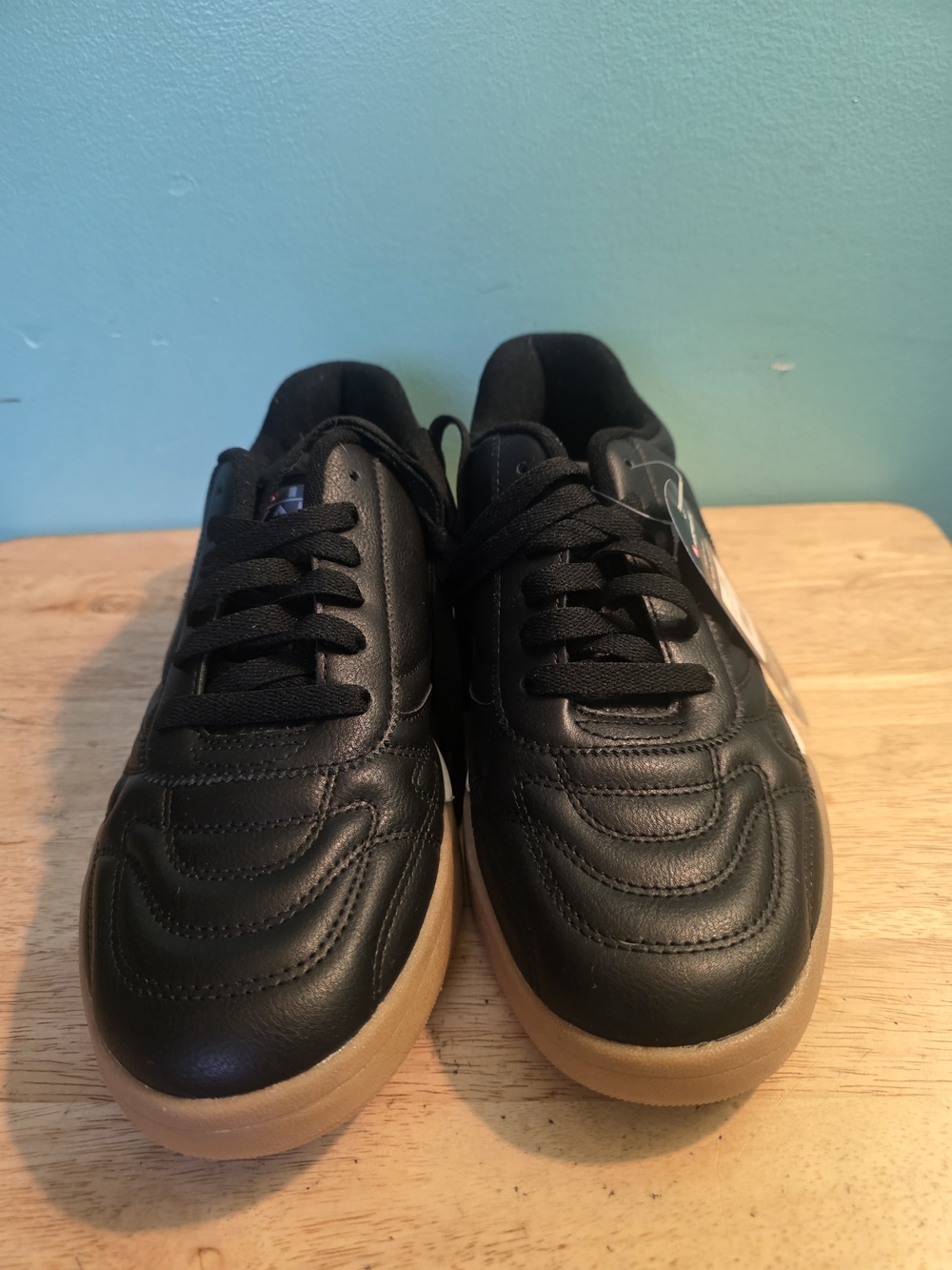 Airwalk Men's Black Sneakers with Gum Sole